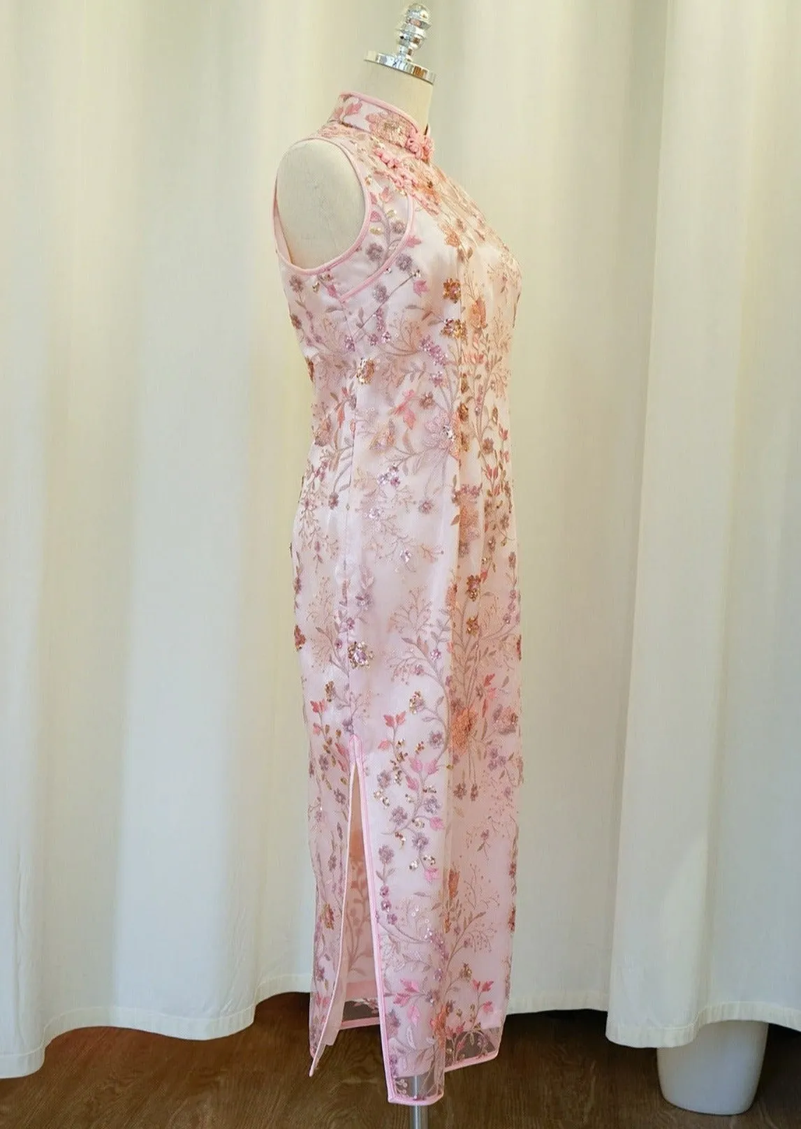 Fairy Bells Sleeveless Qipao (Light Pink)