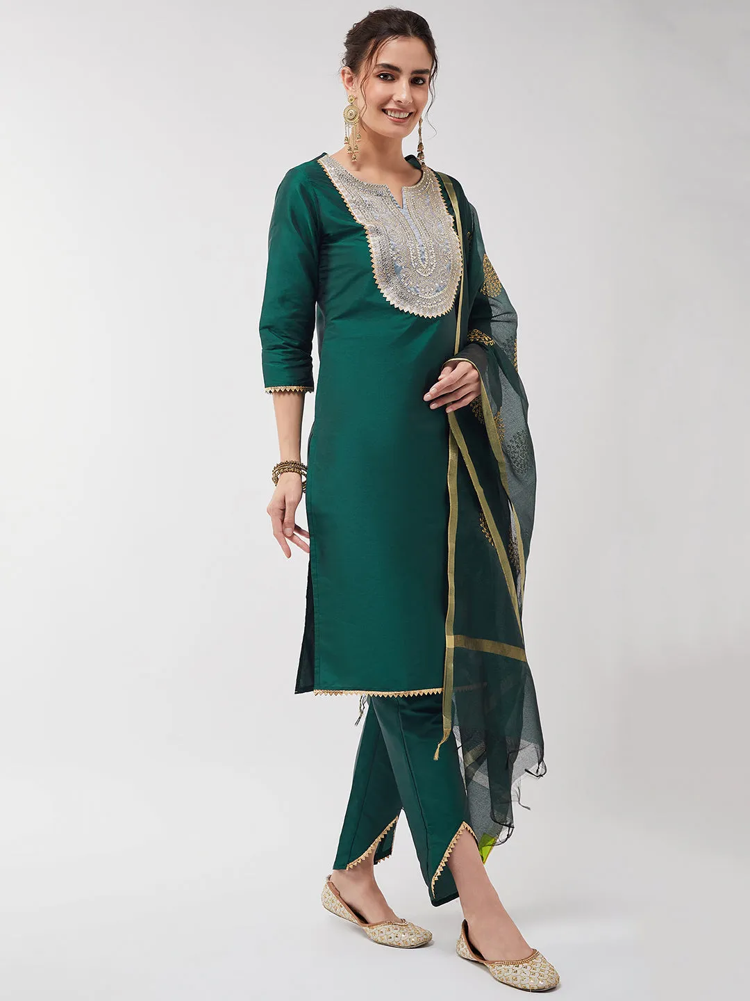 Festive Solid Lace Yoke Kurta With Matching Dupatta And Pant Set