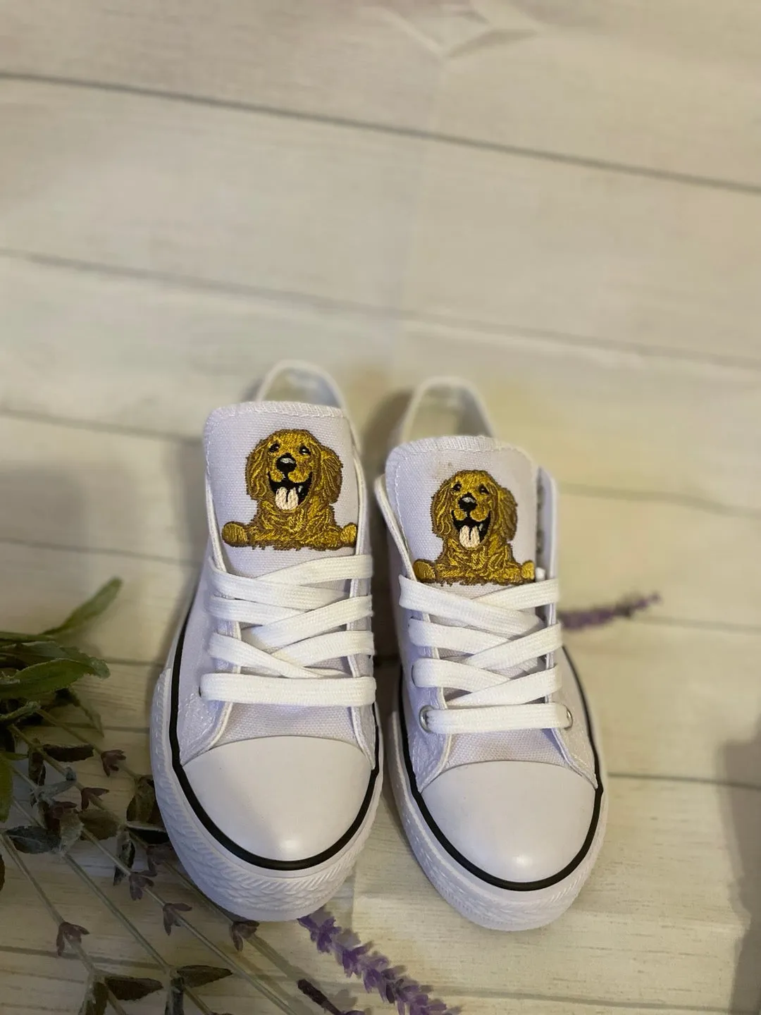 Golden Retriever Dog Embroidery/ Golden Retriever Dog shoes/Golden Retriever Dog sneakers/Golden Retriever