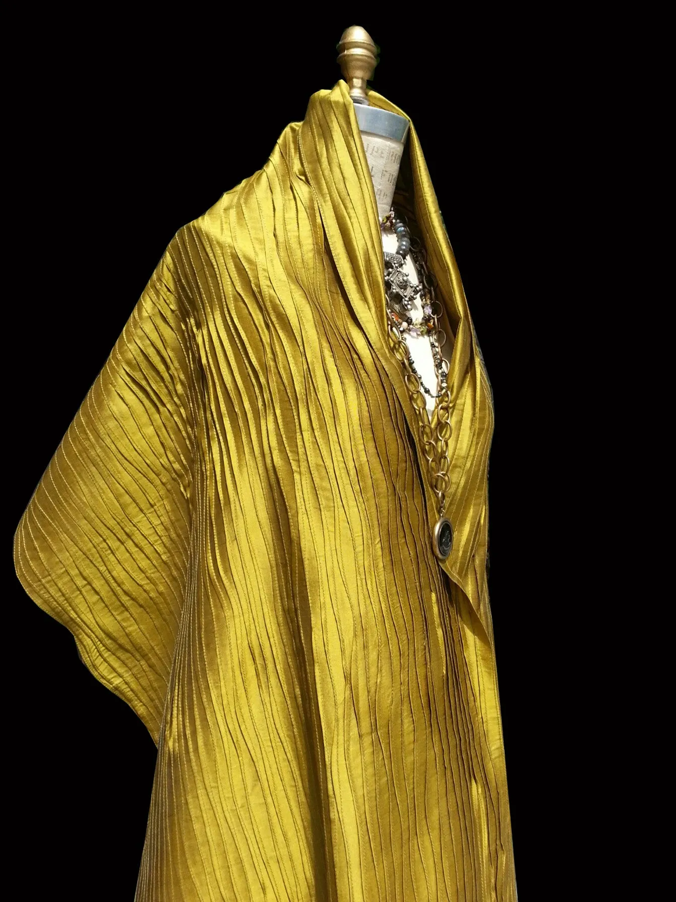 Thai Silk Pintuck Pleated Shawl Lemongrass